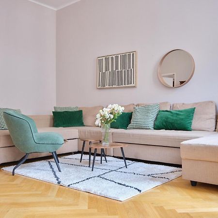 Chic Apartment - Near U3 Metro Vídeň Exteriér fotografie